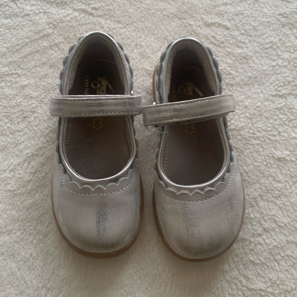 See Kai Run Silver Mary Jane Toddler Girls Size 10